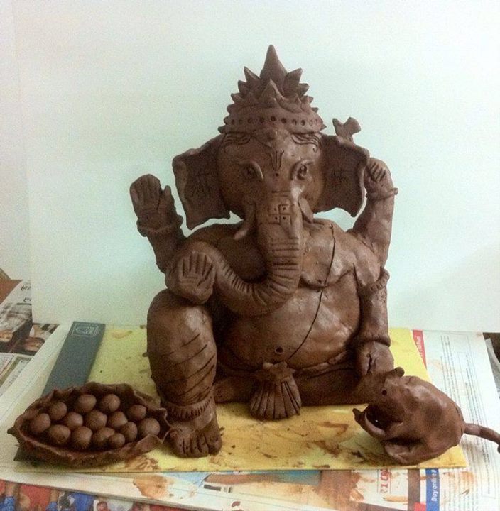 We made it at home! Eco Friendly Ganesha made out of terracotta clay! 

Oh...I had so much of fun playing with the earth element!

#EcoFriendlyGanesha