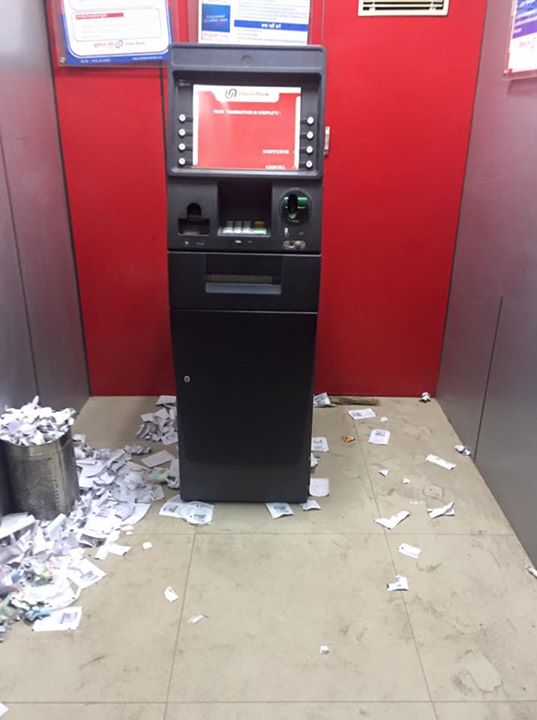 :: Trace in Trash ::

Area of this ATM: 40 sq ft
Area of India: 3.287 million sq kms

अगर रोज़ यही होता रहा हर Dustbin में तो कैसे बनायेंगे हम  #swachhbharat ?