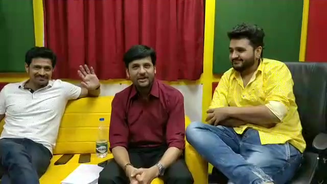 #facebooklive with Wassup Zindagi team

Prem Gadhavi Jayesh More #gujaratifilm