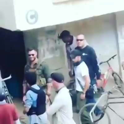 ChrisHemsworth shooting in #ahmedabad with Randeep Hooda

Thanks for the videos Sachin Solanki and Yash Gajjar 

#thor #avengers #amdavad #chrishemsworth #randeephooda