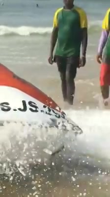 Adventure mode on! Had fun doing some #watersports

#jetski #kayaking #travel #traveldiaries #traveldiary #traveldiaries2018 #beach #beachwaves #waterbody