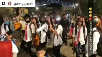 PUBG fever to another level! PUBG garba.. #navratri #navratri2018 #garba #mirchirockndhol2018 #mirchirockndhol #hangover #navratrihangover #pubg #pubggarba