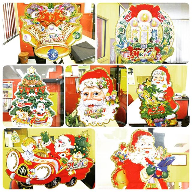 Some more #xmas #decor at #mirchi #office 
#christmas #christmas2015 #jinglebell #santa #santaclaus #santacap #jinglebells #christmascarols #officefun #colleageus #merrychristmas