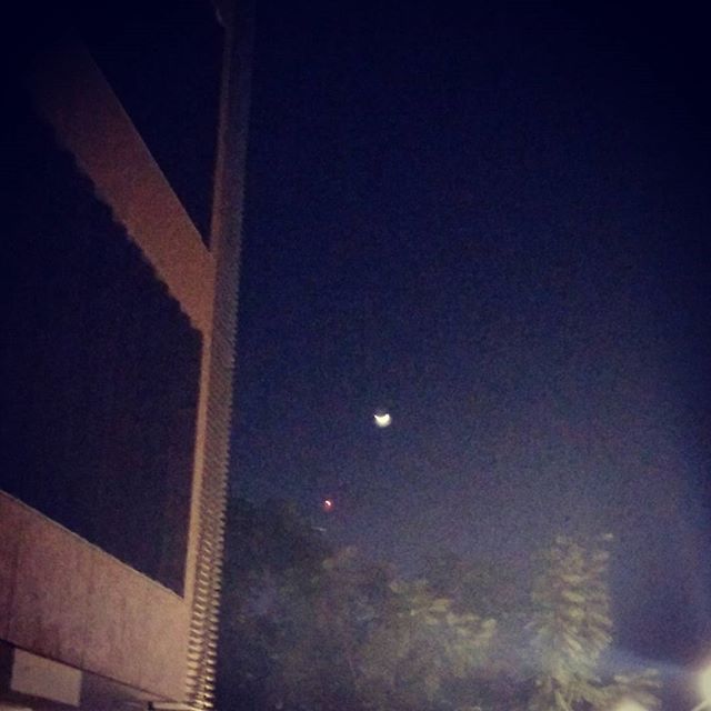 Keep #smiling and #shining just like the #moon #tonight

#goodnight #ahmedabad 
#night #moonshine