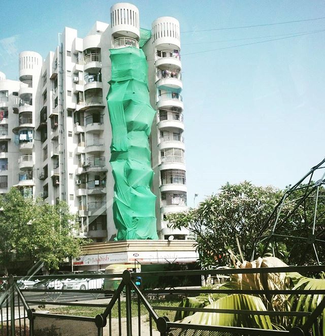 Navrang Circle pase aa flat walao no 'Beat the Heat formula'! Thank you Mitesh for sharing the picture. 
#greennet #summer #summers #summer2016 #shade #ahmedabad #iloveamdavad #iloveahmedabad #amdavad