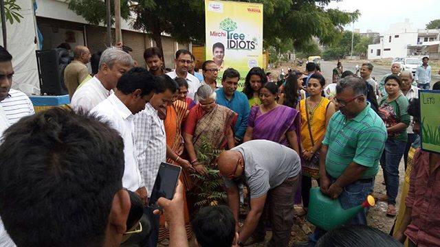 RJ Dhvanit,  treeidiot, mirchitreeidiots, tree, treeplanting, treeidiots