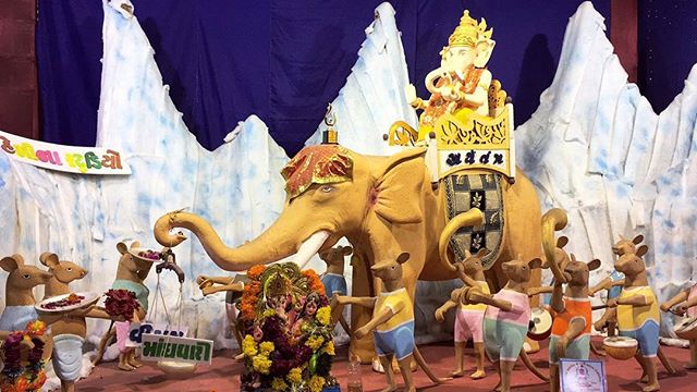 Theme: 4 
Gheekanta Road per #monghvari theme based #ganpati

#ganpatichaturthi #ganpatibappamorya