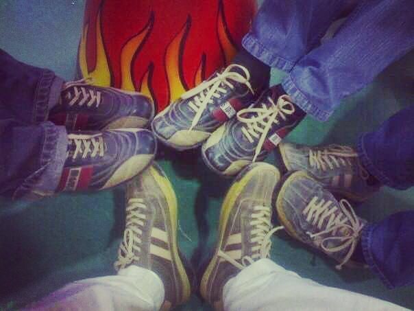 RJ Dhvanit,  coincidence!, throwback, oldpic, facebook, same, shoes