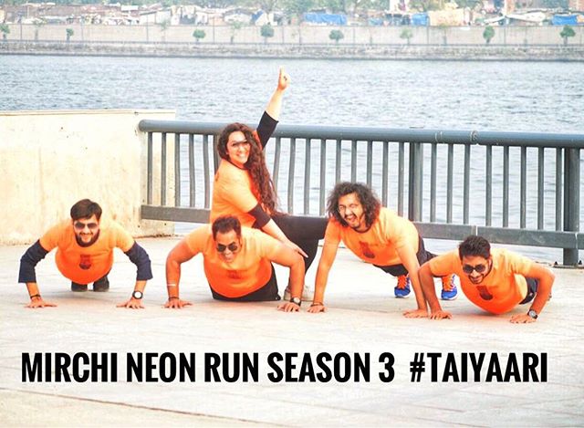 #mirchineonrun ki taiyari 
Register now from bookmyshow and get to be a part of our teams. 
@mirchi_rj_ruhan_ @rj_vashishth @mirchi_rj_kunal @ektainlove

#neon #run #fitness #health #winter #Christmaseve #mirchi