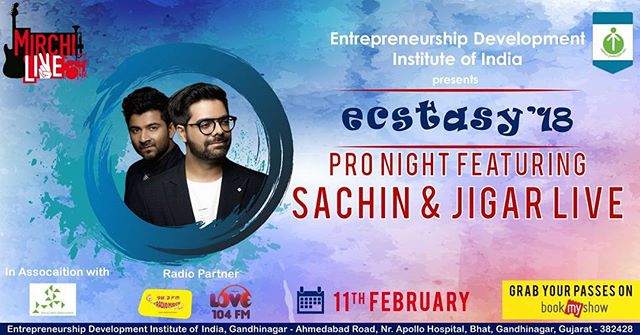 One of my most favorite Gujarati songs is 'Vhaalam Aavo'. The music composers duo @sachinjigar are going to perform live on 11th Feb in Ahmedabad. You can tune into Radio Mirchi and win passes. 
@soulfulsachin @jigarsaraiya #sj #sachinjigar #concert #ahmedabad #amdavad