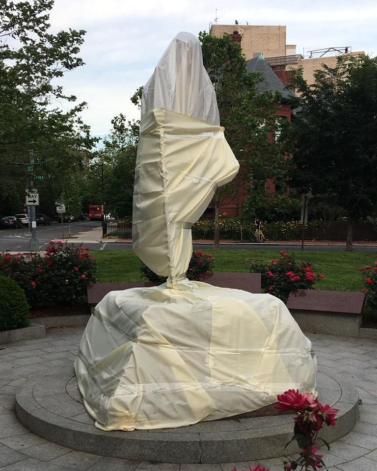 Mahatma Gandhi’s statue outside the Indian Embassy in Washington DC desecrated by unruly elements of #BlackLivesMatter protesters. Sources tell ANI that United States Park Police have launched an investigation, more details awaited. 
Source : TW/ ANI