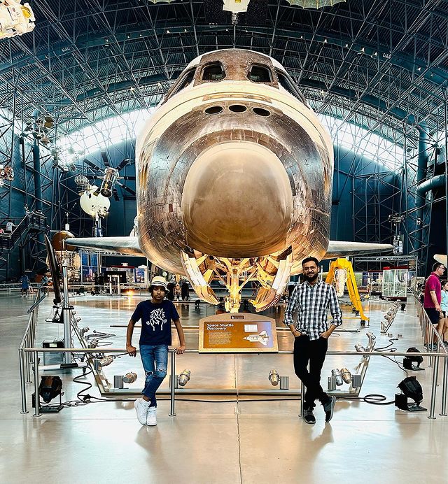 Air and Space Museum .. હવાઈઝાદા… 

મોજ પડી ગઈ આજે @bsarkar_24 

#spaceshuttlediscovery #boing #concorde #discovery #airandspacemuseum