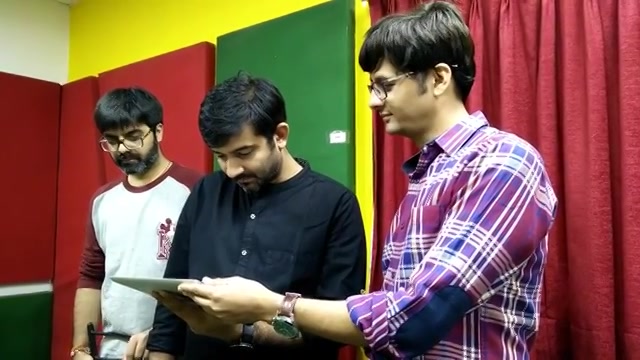 Sachin-Jigar watching the #guitargarba video!

Watch our Facebook Live here: https://m.facebook.com/story.php?story_fbid=10153695996455834&id=81800370833

#sachinjigar @sachinjigar @jigarsaraiya