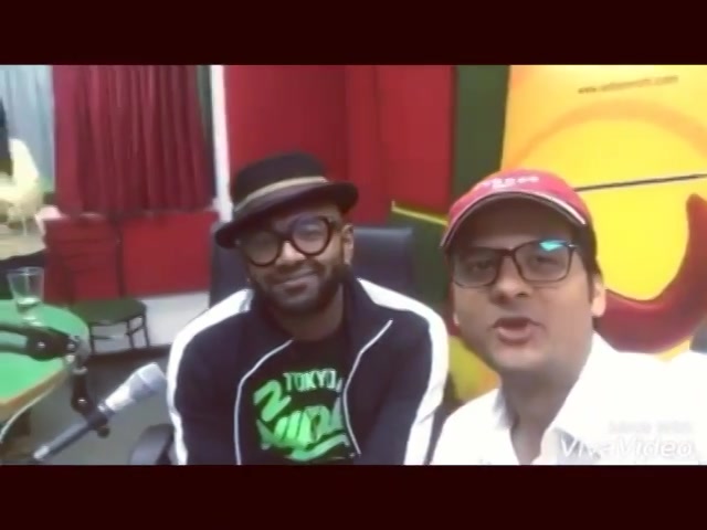 Had an amazing time with @bennydayalofficial this morning. Here's him singing badtameez dil!! #bennydayal #badtameezdil