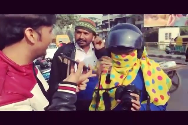 Mirchi #safety belt distribution at various places in #ahmedabad
#uttarayan #uttarayan2017