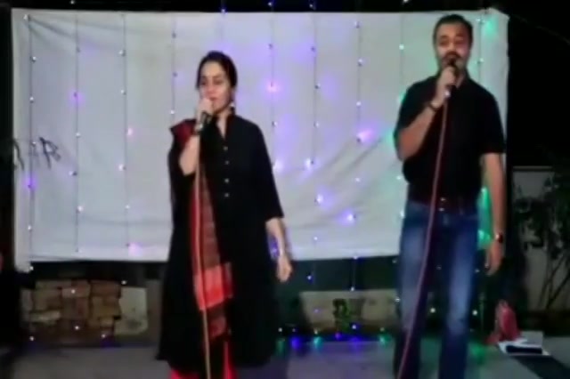 Nirav Solanki and his wife sent their singing entry!

You can also DM me your singing video with your girlfriend/boyfriend or life partner and win couple passes of Arijit Singh Always and Forever concert or get to meet @arijitsingh__

#arijitsingh #live #alwaysandforever #concert #singing #couple #ahmedabad #amdavad