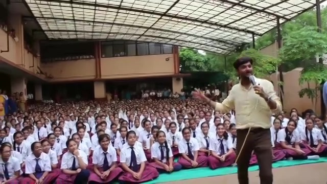 Mirchi Tree Idiot Season 3 at Little Flower school

#mirchitreeidiot #dhvanit #pedmandhvanit #pedman #पेड़man #पेड़mandhvanit #treeidiot #treeidiots #treeidiot3

Video shot by: @chiragpanchal__
Video edited by: @siddhraj.maisuriya