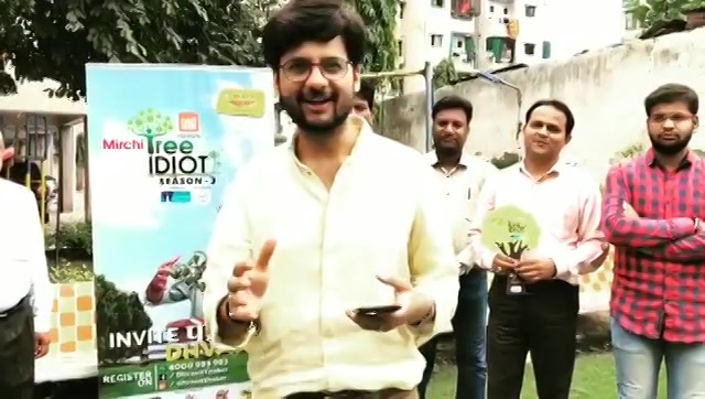 Contest: win Ecofriendly Green goodie bag worth Rs 6000. Green Googly No. 6
#mirchitreeidiot #pedmandhvanit #dhvanitnigoogly #googly #googlysawaal