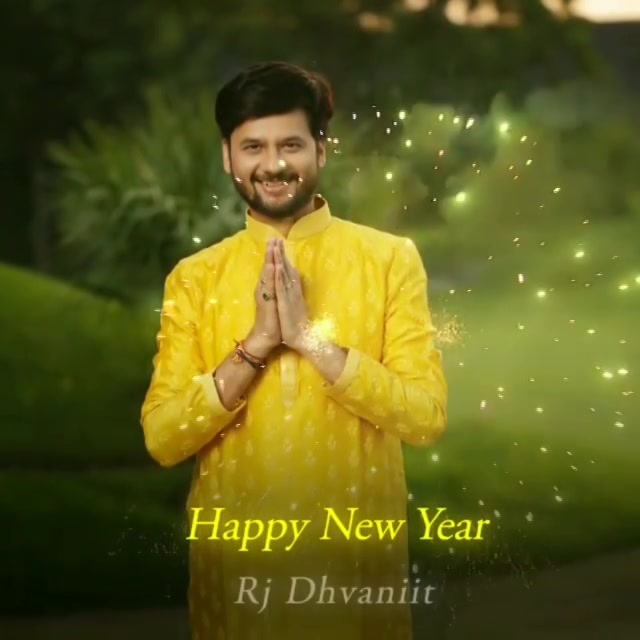 Wishing you all a very happy and a prosperous new year!🎆✨ 📷 @dushyantravaldz
Video effects: @siddhraj.maisuriya
💁‍♂️Outfit courtesy: @adani_creation
@shashvat_19

#happynewyear #saalmubarak #nutanvarshaabhinandan #diwali #diwali2018 #dhvanit