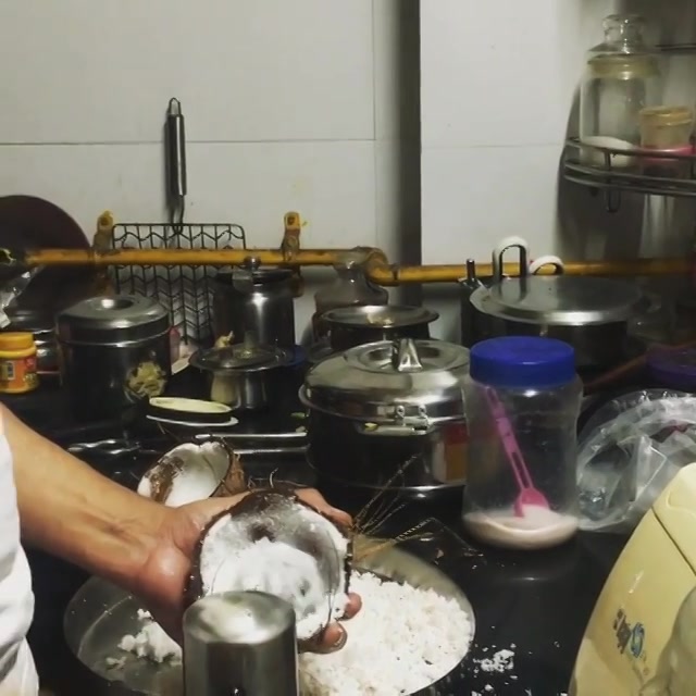 Love to #cook for #unwinding! Chef #Dhvanit at Work! તમે ટોપરાનો ઉપયાગ શું-શું બનાવવામાં કરો છો?