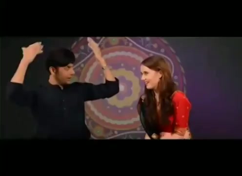 Here's the english version of #chogada!
English Garba with Anna from the Gujarati Film Passport
#heyrangalo #chogadawithlove #loveyatri #englishgarba #navratri #garba #throwback #oldvideo 
@arpitakhansharma @aaysharma @beingsalmankhan #ChogadaChallenge https://t.co/ePl5LE9KIH