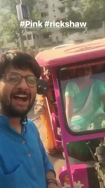 #pink #autorickshaw in #ahmedabad
#HappybirthdayAhmedabad https://t.co/gUI70xagpG