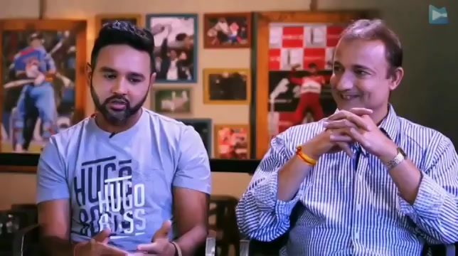 @parthiv9 on Duckworth Lewis system.. Watch full video here: 
https://t.co/uKCczv1ZtC
#parthivpatel #jalsapartywithdhvanit #dhvanit #IPL2018 #IPL #IPL11 #IPL18 https://t.co/JEczOZCslB