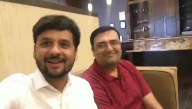 First breakfast in Washington DC with a gujarati and offcourse khakhra and #jalsaparty #swiperight for full video 
#travel #traveldiaries #travelgram #US #USdairies #washington #washingtondc #khakhra #jalsapartywithdhvanit #food #gujju #gujarat #gujarati https://t.co/XdlB8vbY7h